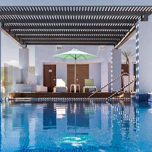 Comfort Inn&suites Cabos Hotel